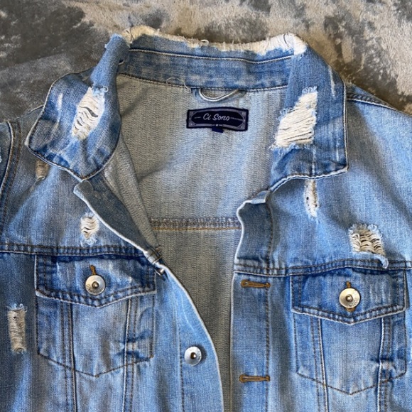 CROPPED JEAN JACKET & TNA HOODIE!! - Picture 6 of 7